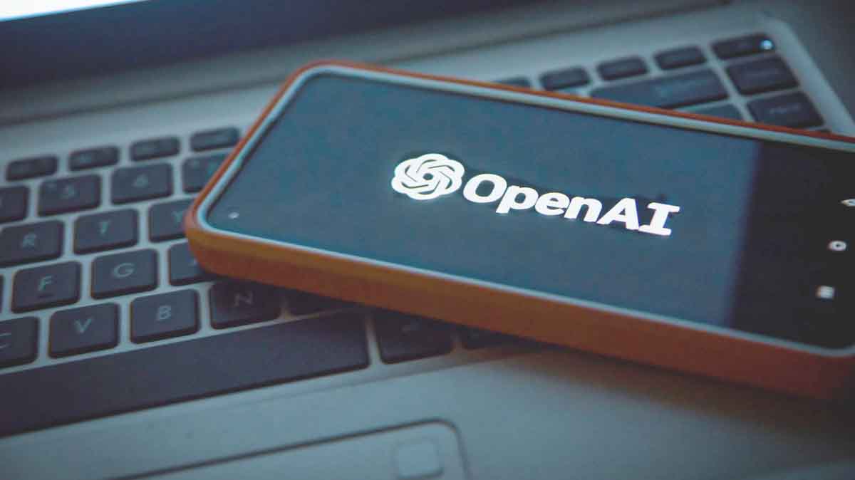 OpenAI & Microsoft: EU untersucht unklare Unternehmensverbindung