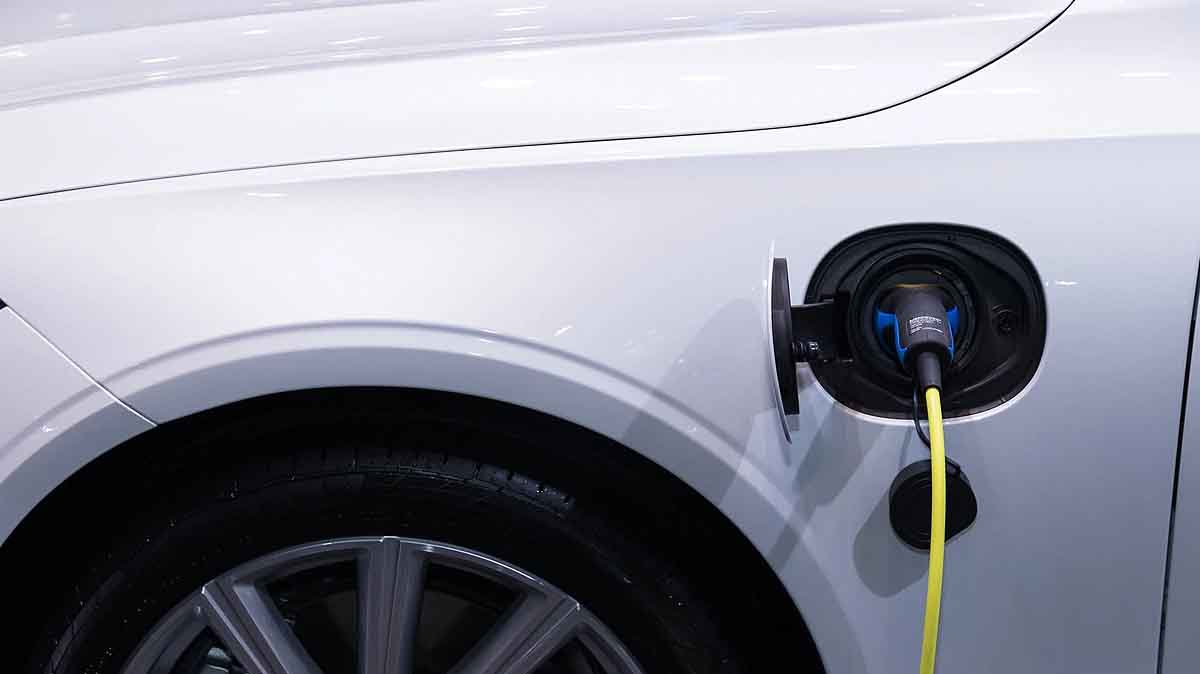 Elektroautos sind häufig günstiger als Benziner